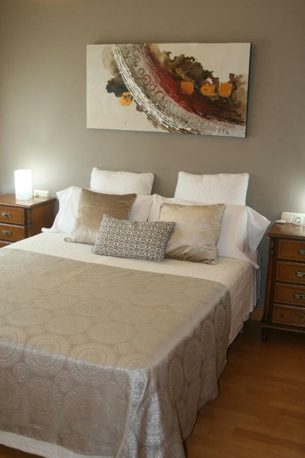 Apartamento Malaga Centro Y Playa-Parking Exterior photo